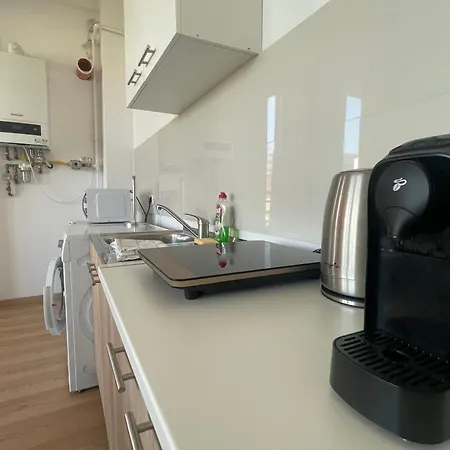Apartment New Nr6 Self Checkin Oldcity Center Paid Parking With Lift Timisoara